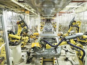 记者探访三镇户外职工爱心驿站 随时可打杯水歇个脚