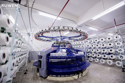 如吻工厂探秘 严苛工艺保障产品品质